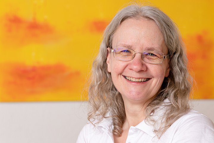 Profilbild von Esther Ryser